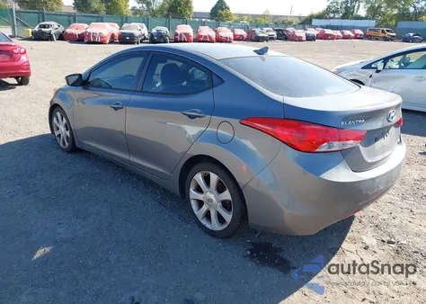 2013 Hyundai Elantra Limited z USA, uszkodzony, nr VIN 5NPDH4AE7DH216531